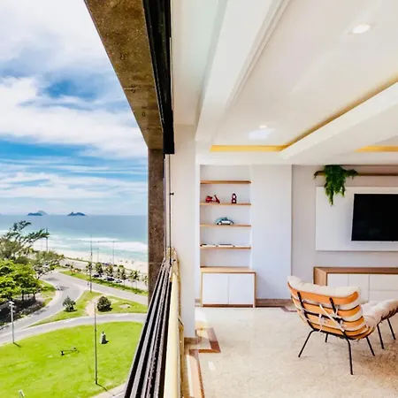 Maravilhoso apartamento na orla da Barra da Tijuca-2